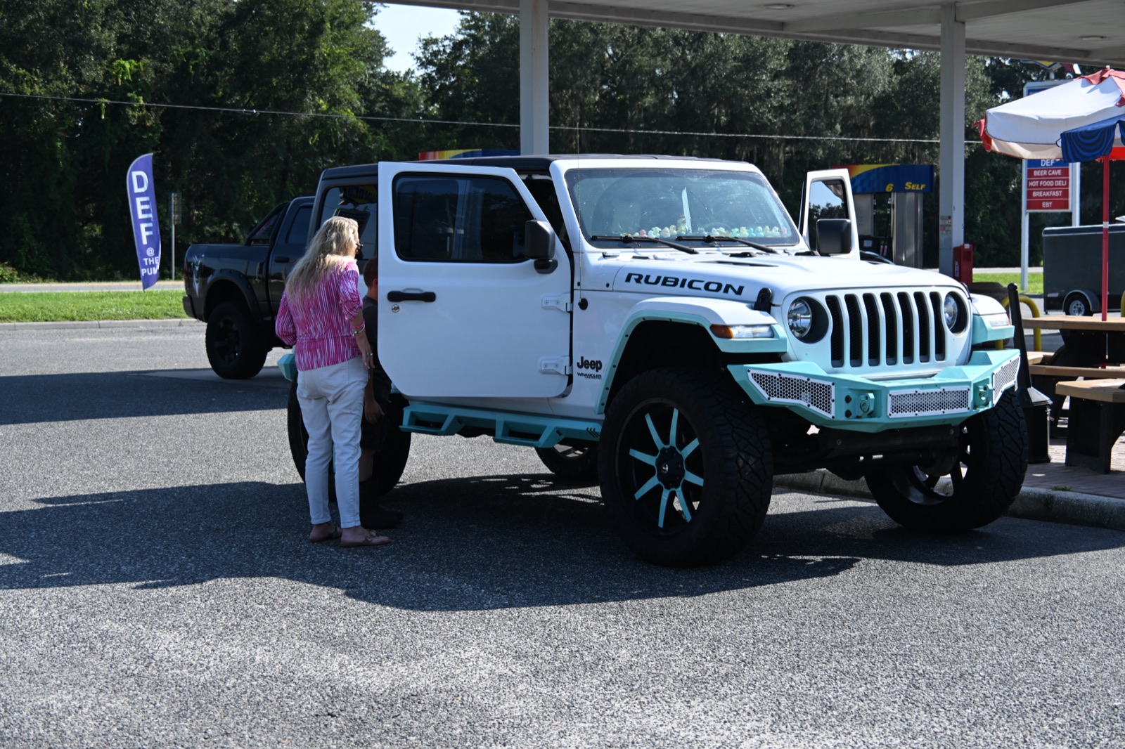 Jeeps on the Richloam trail